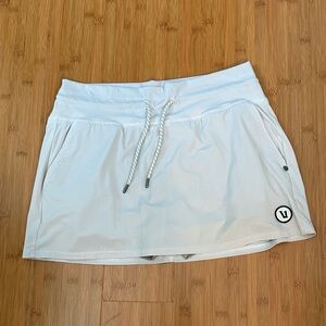 Vuori Light Gray Athletic Skirt with Drawstring